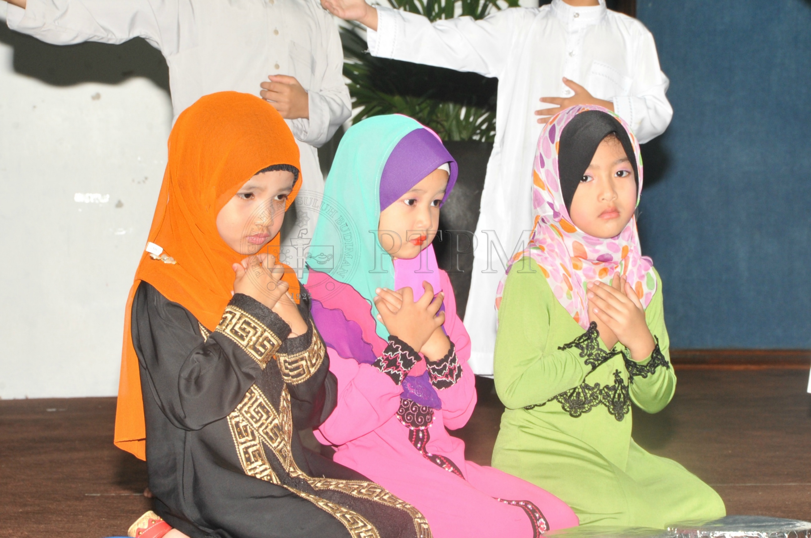 PRO 14 109 HIJRAHPRO 8498